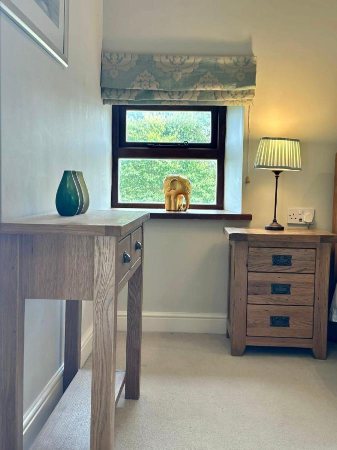 Booth House Apartment Elslack Bagian luar foto