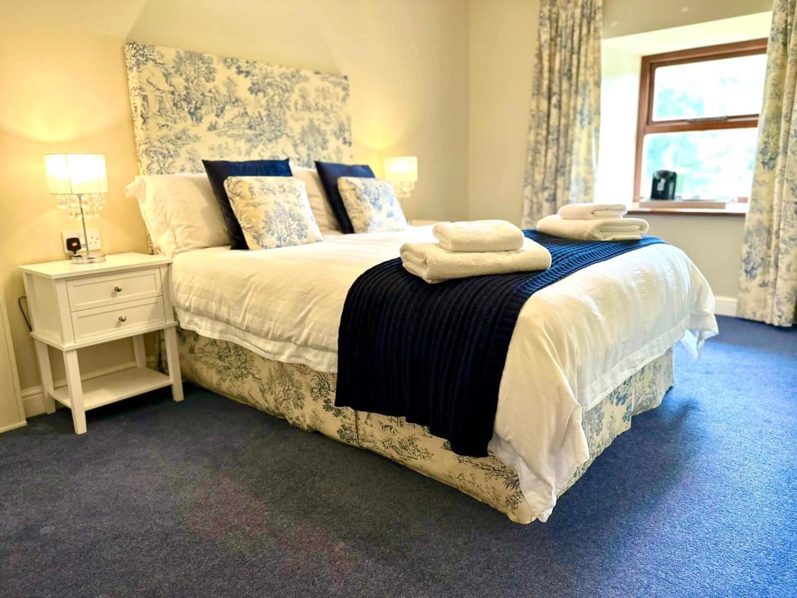 Booth House Apartment Elslack Bagian luar foto